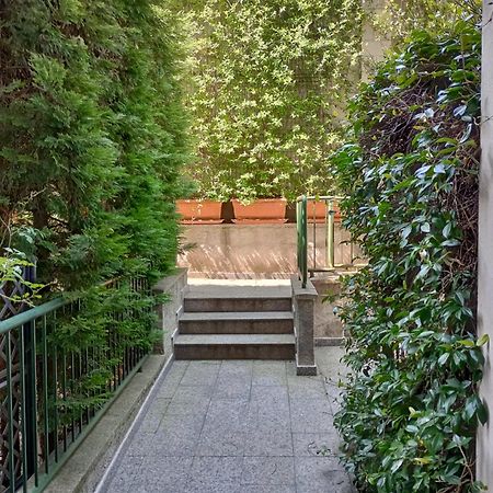 Casa Albertina Grazioso Appartamento Vicino Alla Stazione Monza Kültér fotó